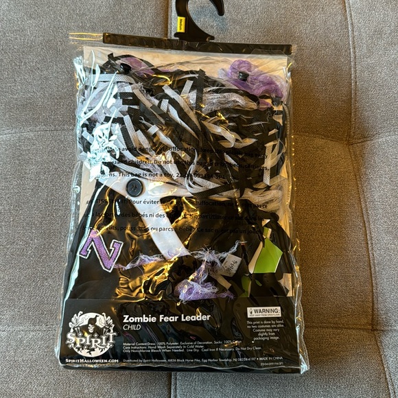 Spirit child Zombie cheerleader costume - Picture 2 of 2